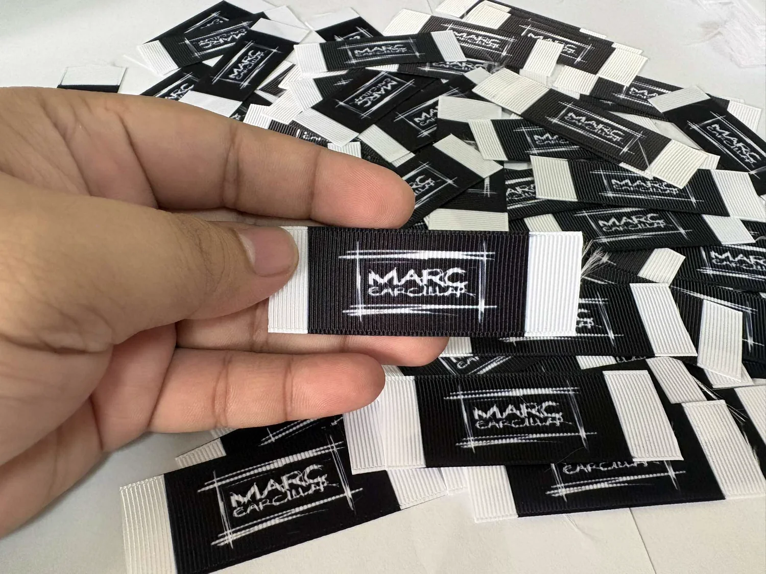 Grosgrain Neck / Brand Tag · 1 × 2 in · Landscape