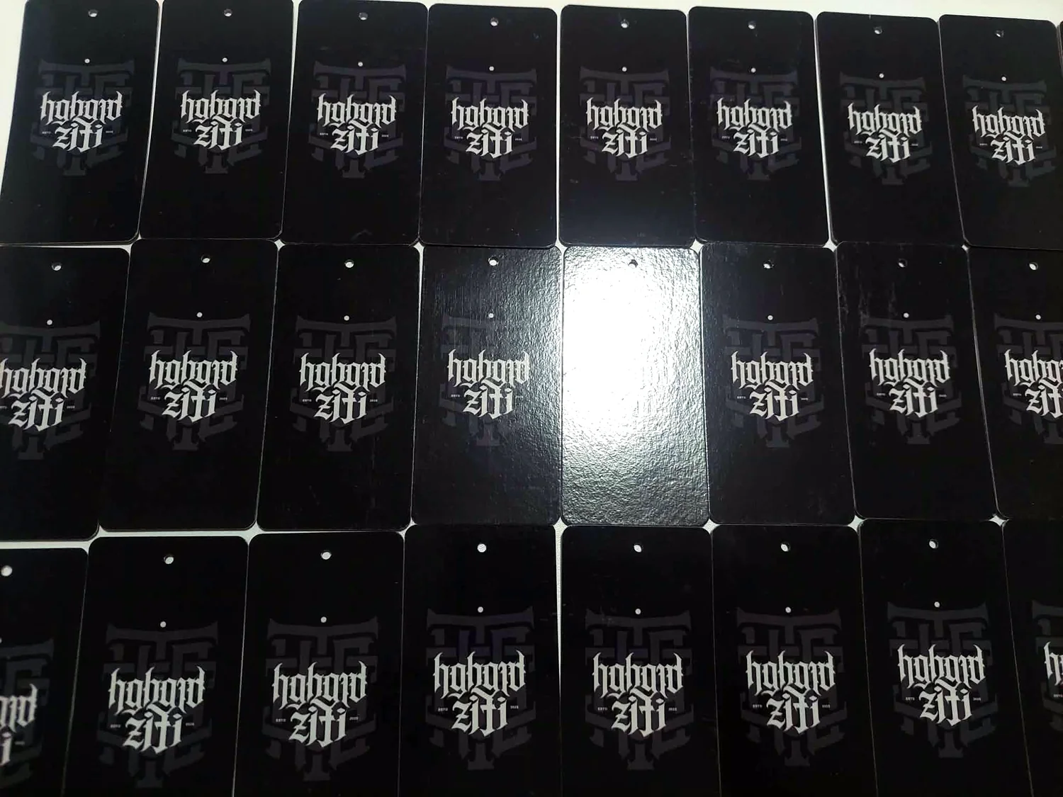 Glossy Hangtag